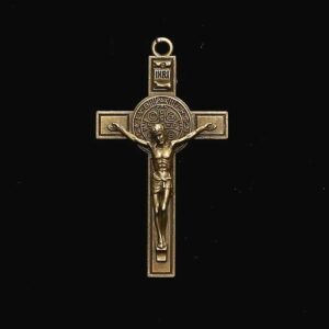 Zliatinový krížik s Ježišom