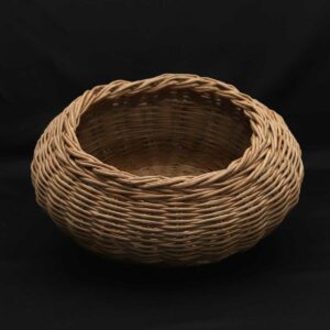 Košík v prírodnom odtieni